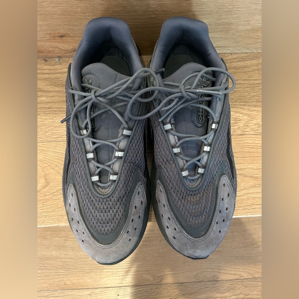 adidas Men's Ozelia Shoes